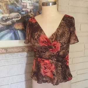 🌹I.N Studio Peplum Style Lap Front Top